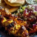 Brochettes façon souvlaki grec cuites et dorées